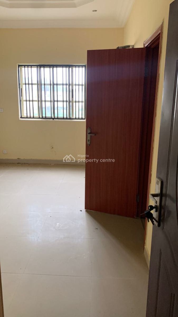 3 Bedroom Apartment, Golden Park, Sangotedo, Ajah, Lagos, Flat / Apartment for Sale