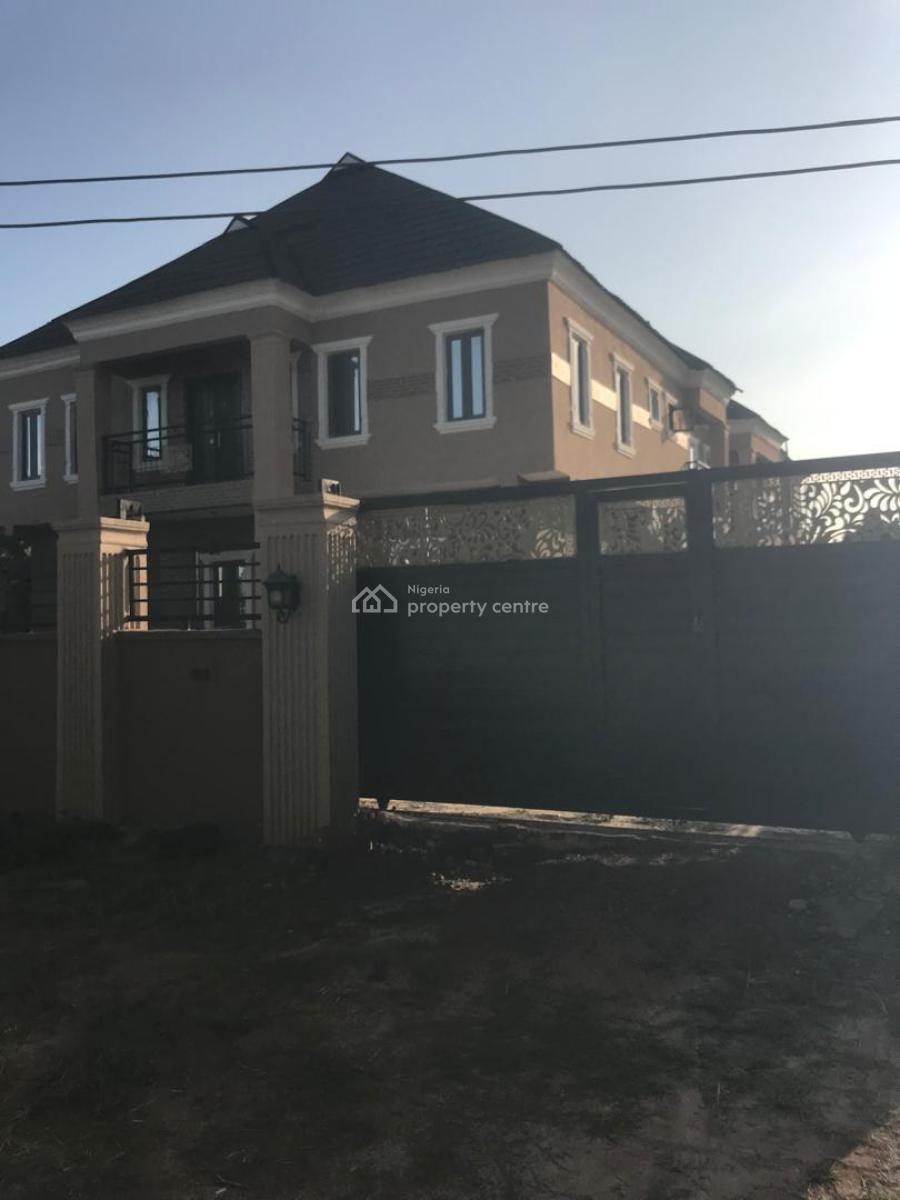 Well Finished Block of 4 (nos) 3 Bedroom Flats (new House), Opposite Christopher University, Mowe Town, Ogun, Flat / Apartment for Rent