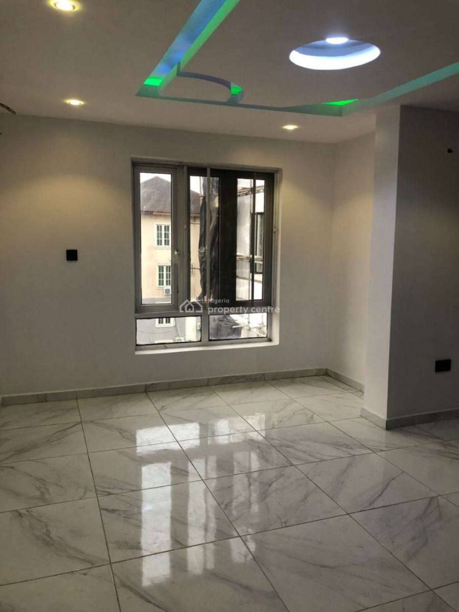 Sharp Two Bedroom Duplex, Off Admiralty, Lekki Phase 1, Lekki, Lagos, Terraced Duplex for Rent
