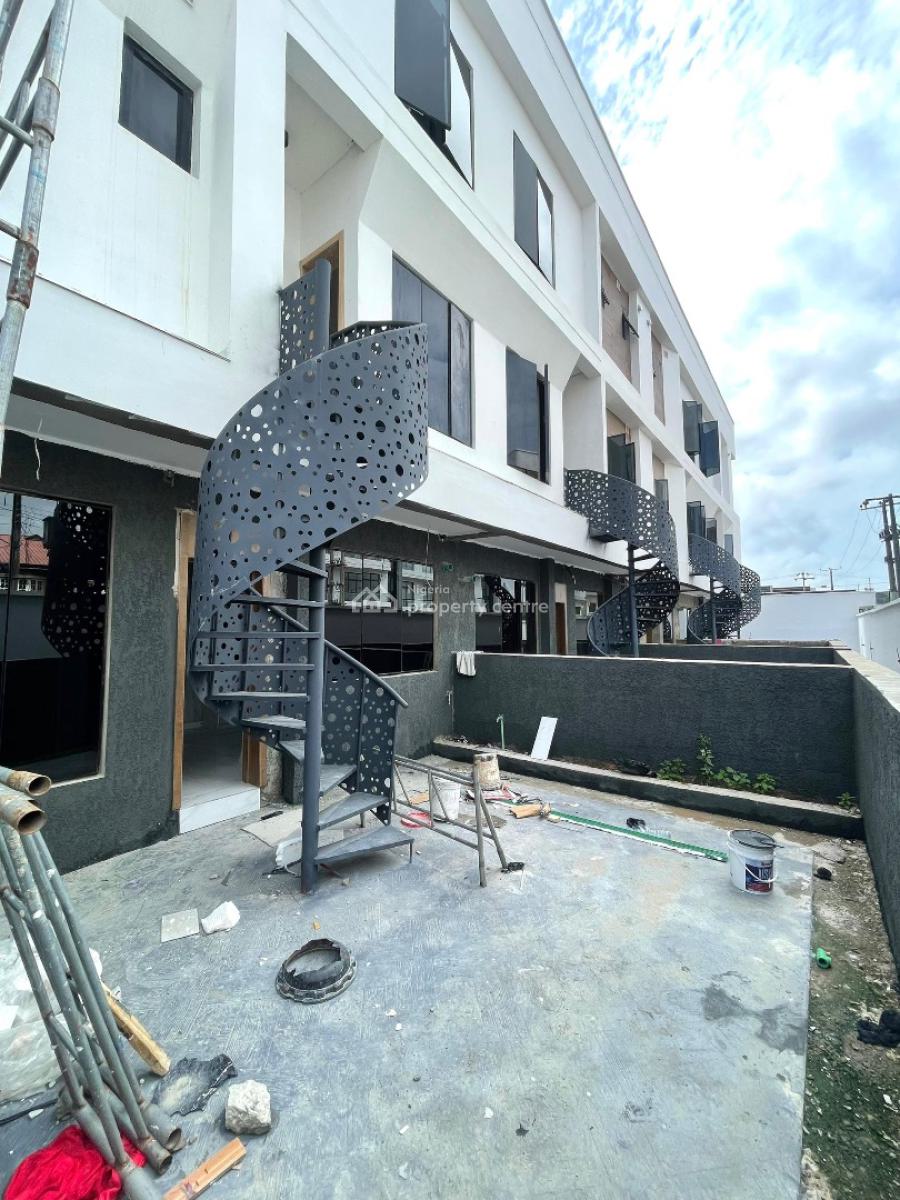 Exquisite 4 Bedroom Terrace Duplex with a Bq,pool,gym, Lekki Phase 1, Lekki, Lagos, House for Sale