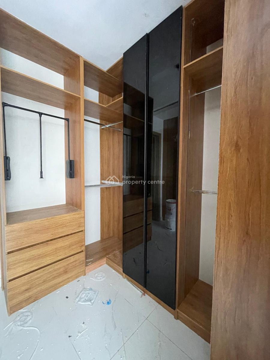 Exquisite 4 Bedroom Terrace Duplex with a Bq,pool,gym, Lekki Phase 1, Lekki, Lagos, House for Sale