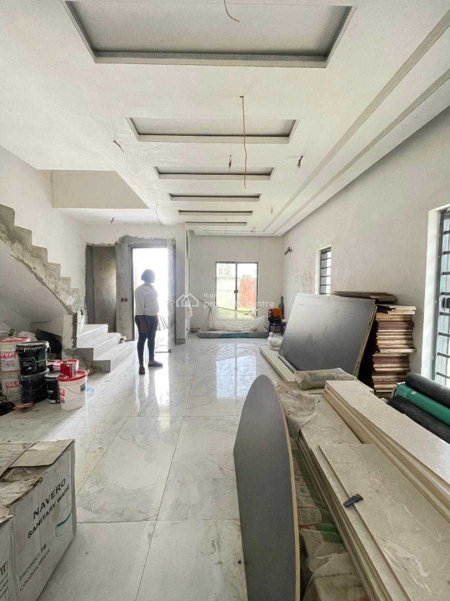Stunning 4 Bedroom Semi Detached Duplex with Bq, Lekki Phase 1, Lekki, Lagos, House for Sale