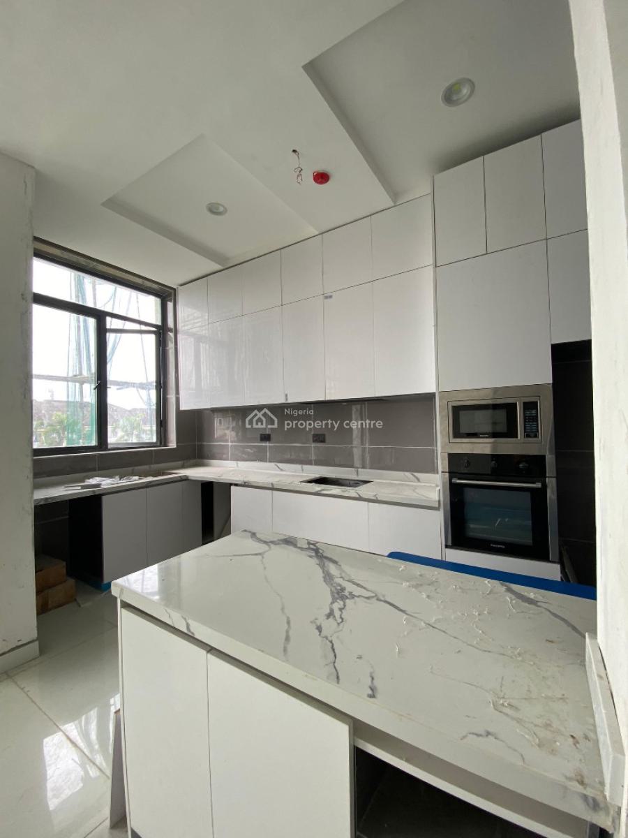Newly Built 2 Bedroom Apartment with Swimming Pool, Gym , Bq, Lekki Phase 1, Lekki, Lagos, Block of Flats for Sale