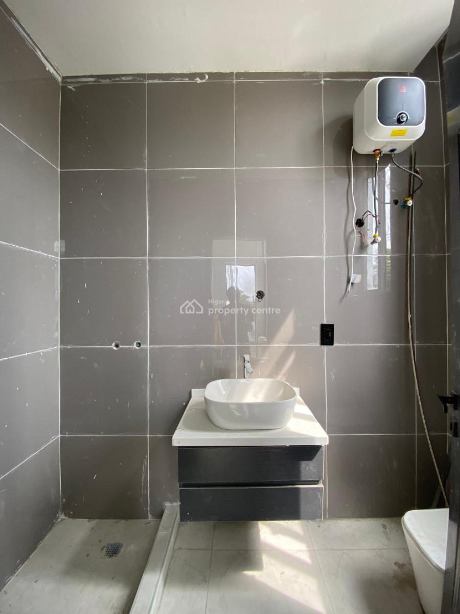 Newly Built 2 Bedroom Apartment with Swimming Pool, Gym , Bq, Lekki Phase 1, Lekki, Lagos, Block of Flats for Sale