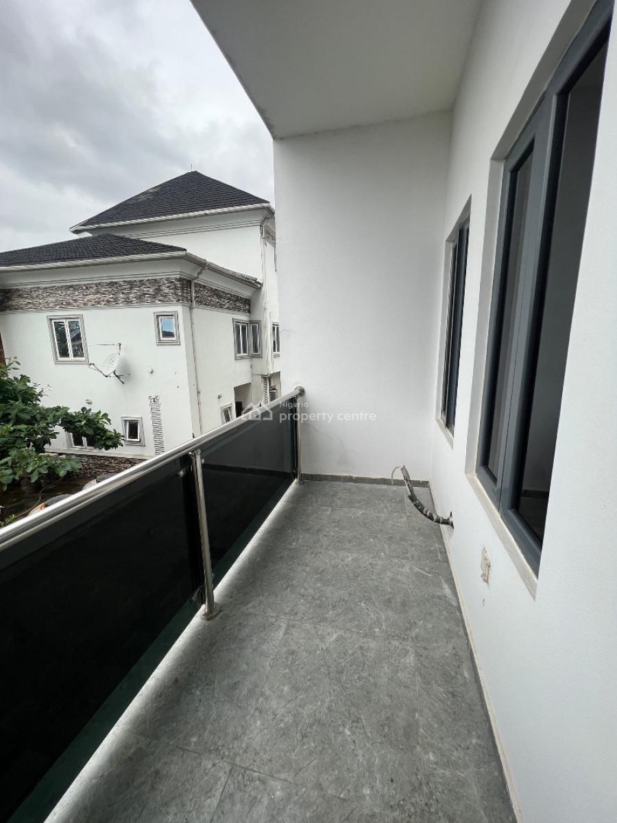The Most Affordable 3 Bedroom Apartment with a Bq, Lekki Phase 1, Lekki, Lagos, Block of Flats for Sale