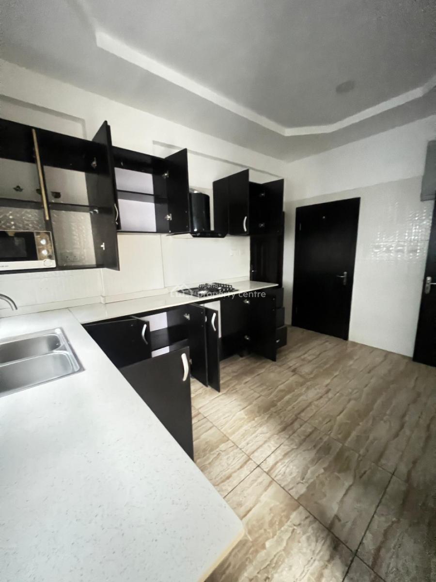 The Most Affordable 3 Bedroom Apartment with a Bq, Lekki Phase 1, Lekki, Lagos, Block of Flats for Sale