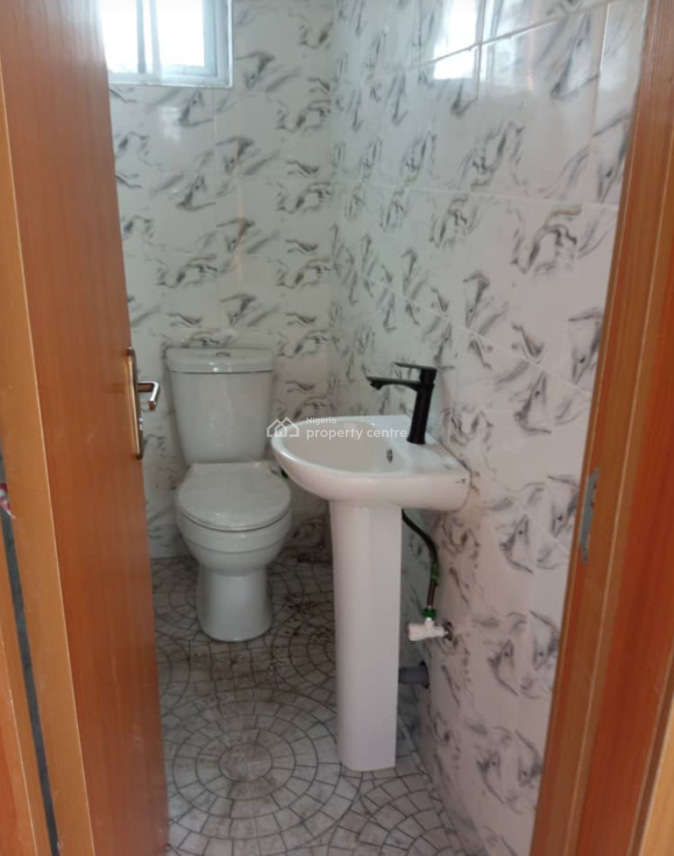 Executive 2 Bedroom Apartment, Ikeja, Lagos, Flat / Apartment for Rent