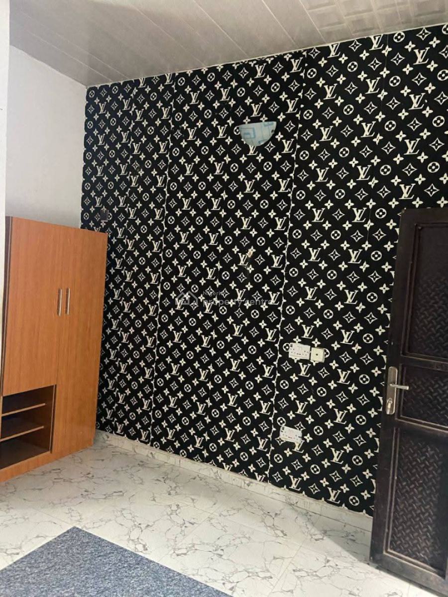 2 Bedroom Apartments, Onipanu, Shomolu, Lagos, Flat / Apartment for Rent