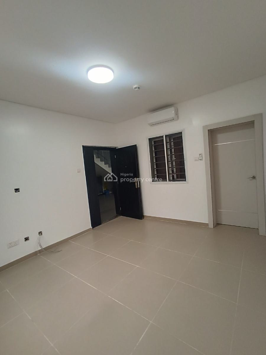a Standard Room and Parlor with 24hours Light, Ajah Lagos, Lekki Phase 2, Lekki, Lagos, Mini Flat (room and Parlour) for Rent