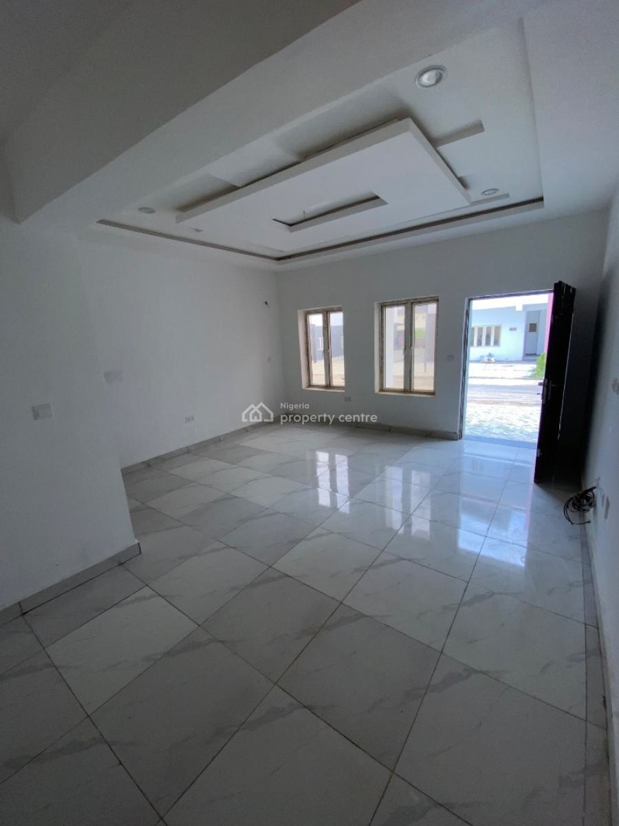 Luxury Three Bedroom Block of Flat, News Engineering, Dawaki, Gwarinpa, Abuja, Flat / Apartment for Rent