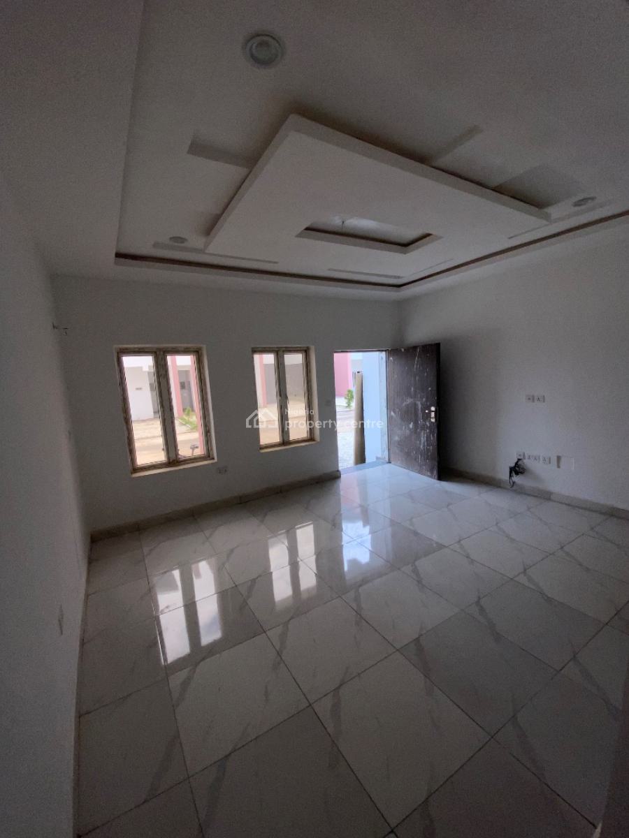 Luxury Three Bedroom Block of Flat, News Engineering, Dawaki, Gwarinpa, Abuja, Flat / Apartment for Rent