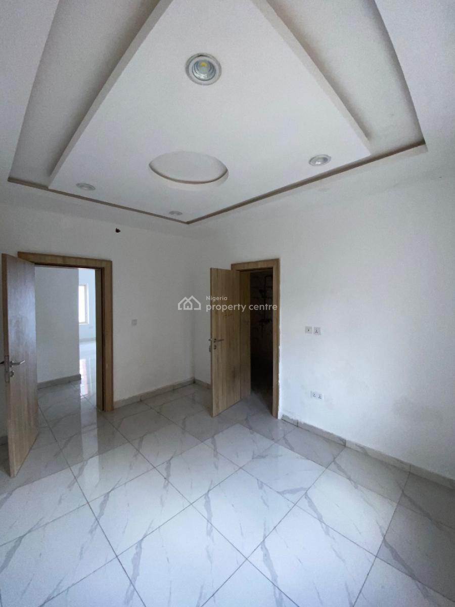 Luxury Three Bedroom Block of Flat, News Engineering, Dawaki, Gwarinpa, Abuja, Flat / Apartment for Rent