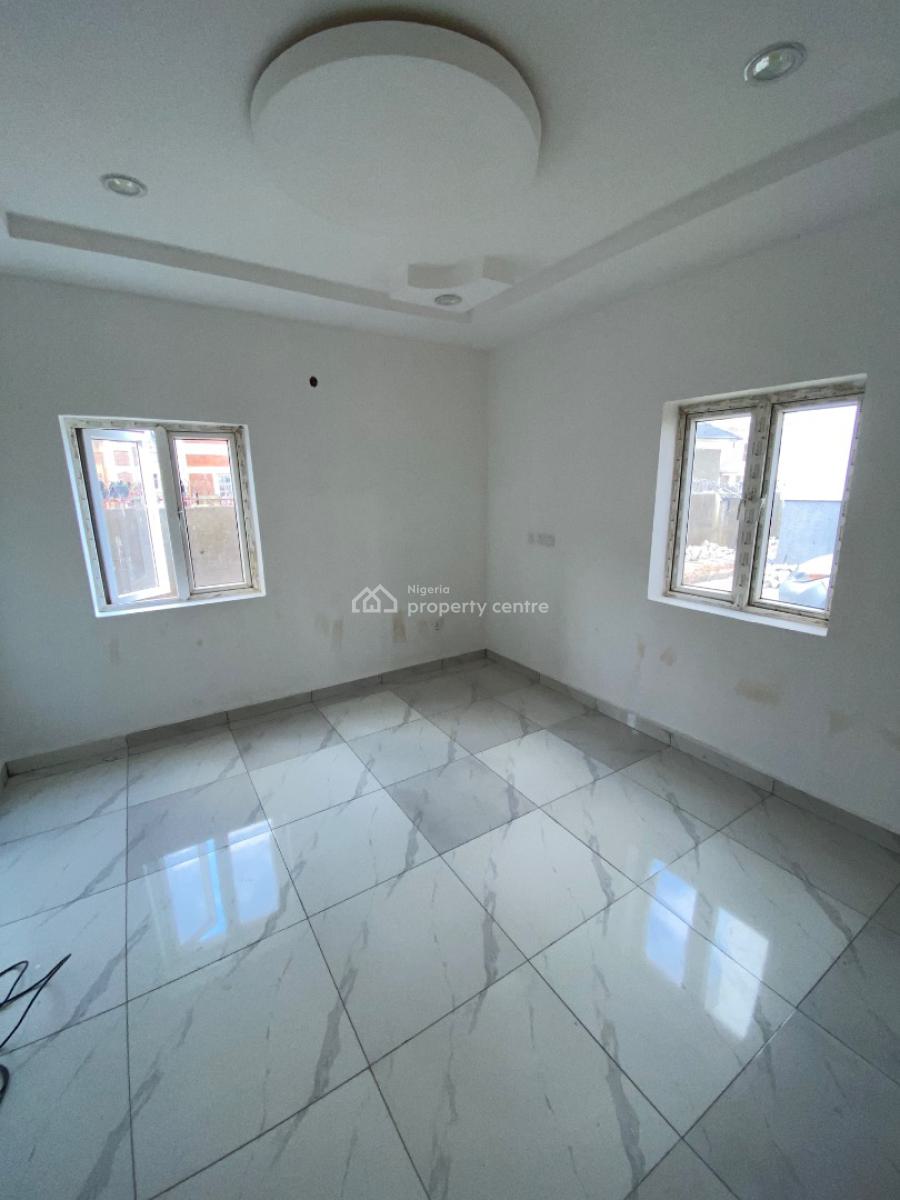 Luxury Three Bedroom Block of Flat, News Engineering, Dawaki, Gwarinpa, Abuja, Flat / Apartment for Rent