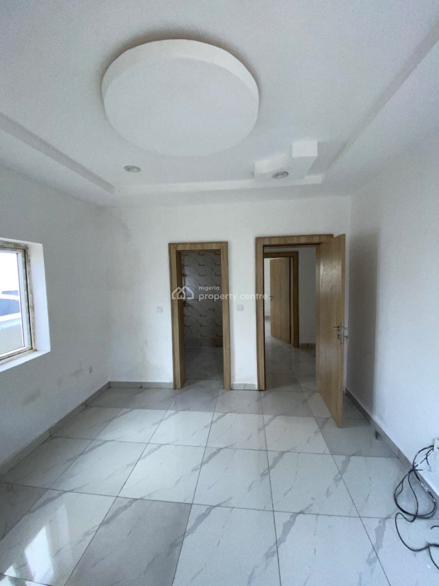 Luxury Three Bedroom Block of Flat, News Engineering, Dawaki, Gwarinpa, Abuja, Flat / Apartment for Rent
