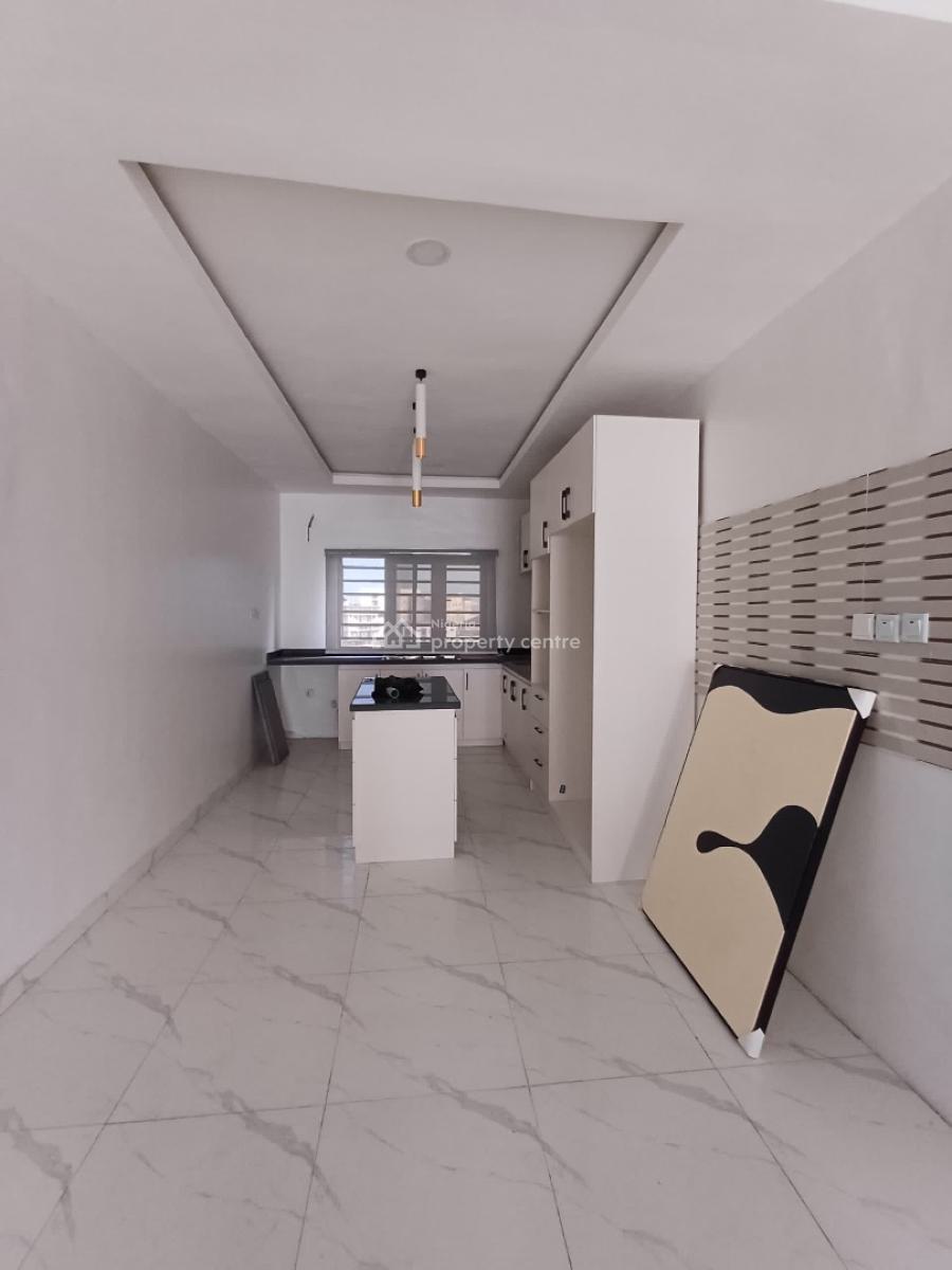 3 Bedroom Apartment with Bq, Lekki, Lagos, Flat / Apartment for Sale