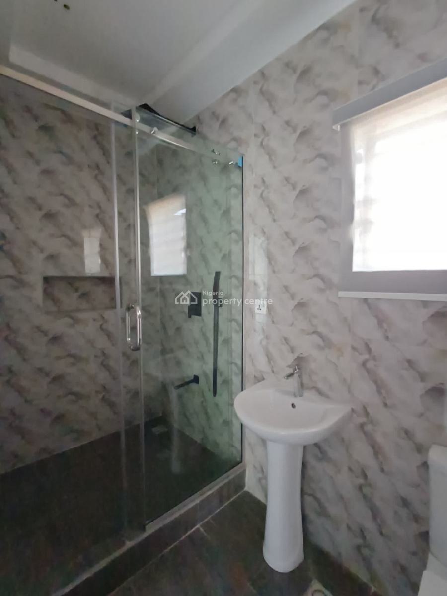 3 Bedroom Apartment with Bq, Lekki, Lagos, Flat / Apartment for Sale
