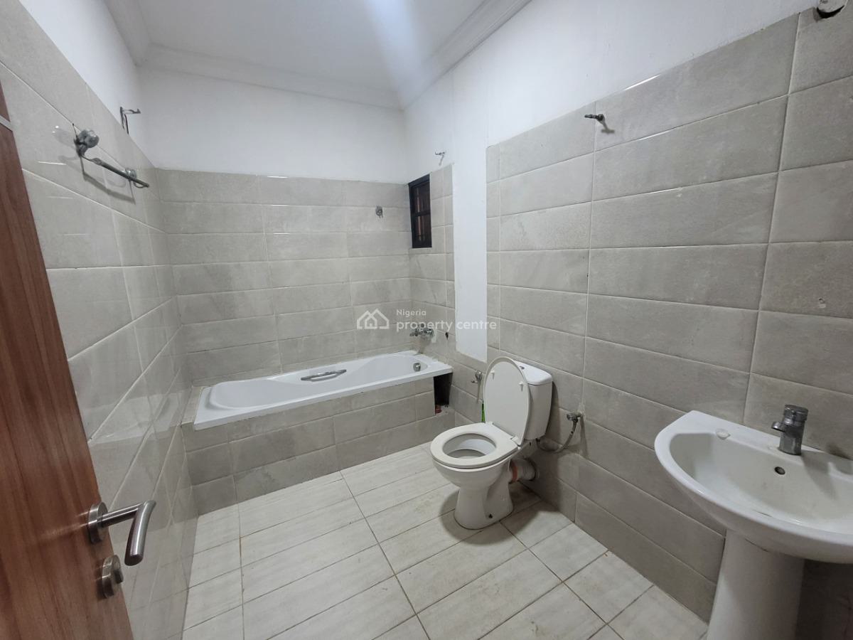 4 Bedroom Semi-detached Office Space with Boys Quarter, Off Adebayo Doherty Road, Lekki Phase 1, Lekki, Lagos, Semi-detached Duplex for Rent