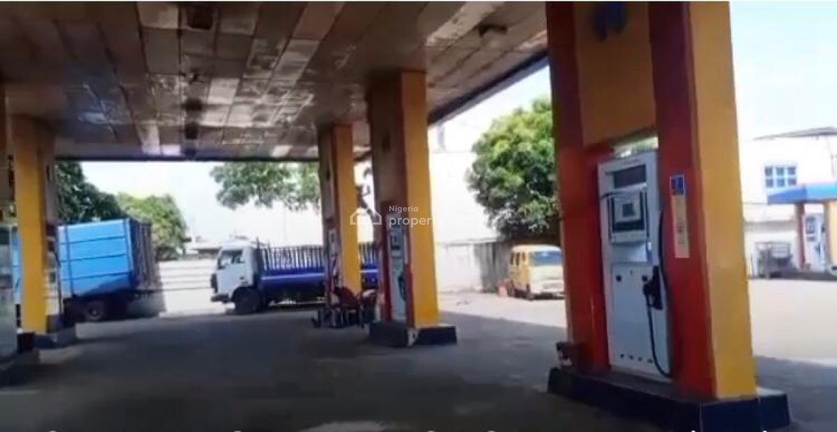 Functional 6-pump Filling Station on 2 Plots -- C of O & Dpr License, Yaba, Lagos, Filling Station for Sale