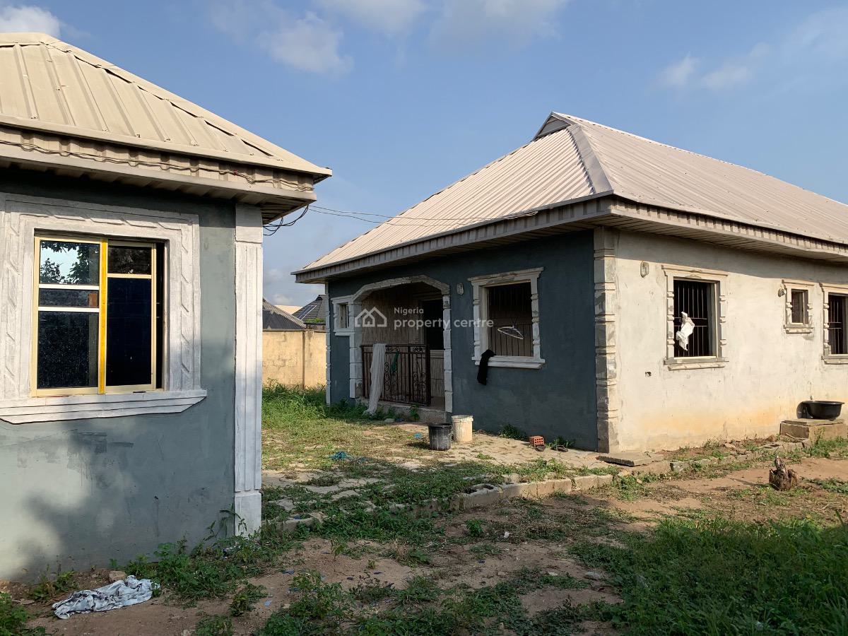 2unit of 1bedroom/1unit of 2bedroom/ Security House, 34 Damilola Ogunsanya Heritage Estate Agunfoye Igbogbo Ikorodu Lagos, Ikorodu, Lagos, Block of Flats for Sale