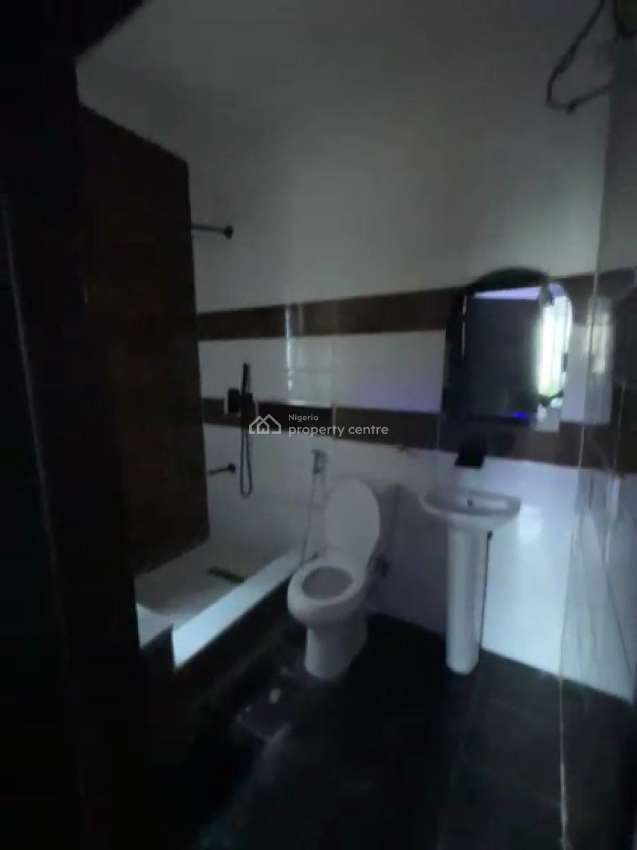 Serviced Roomself Contain Upstairs with Wardrobe, Agungi, Lekki, Lagos, Self Contain (single Rooms) for Rent