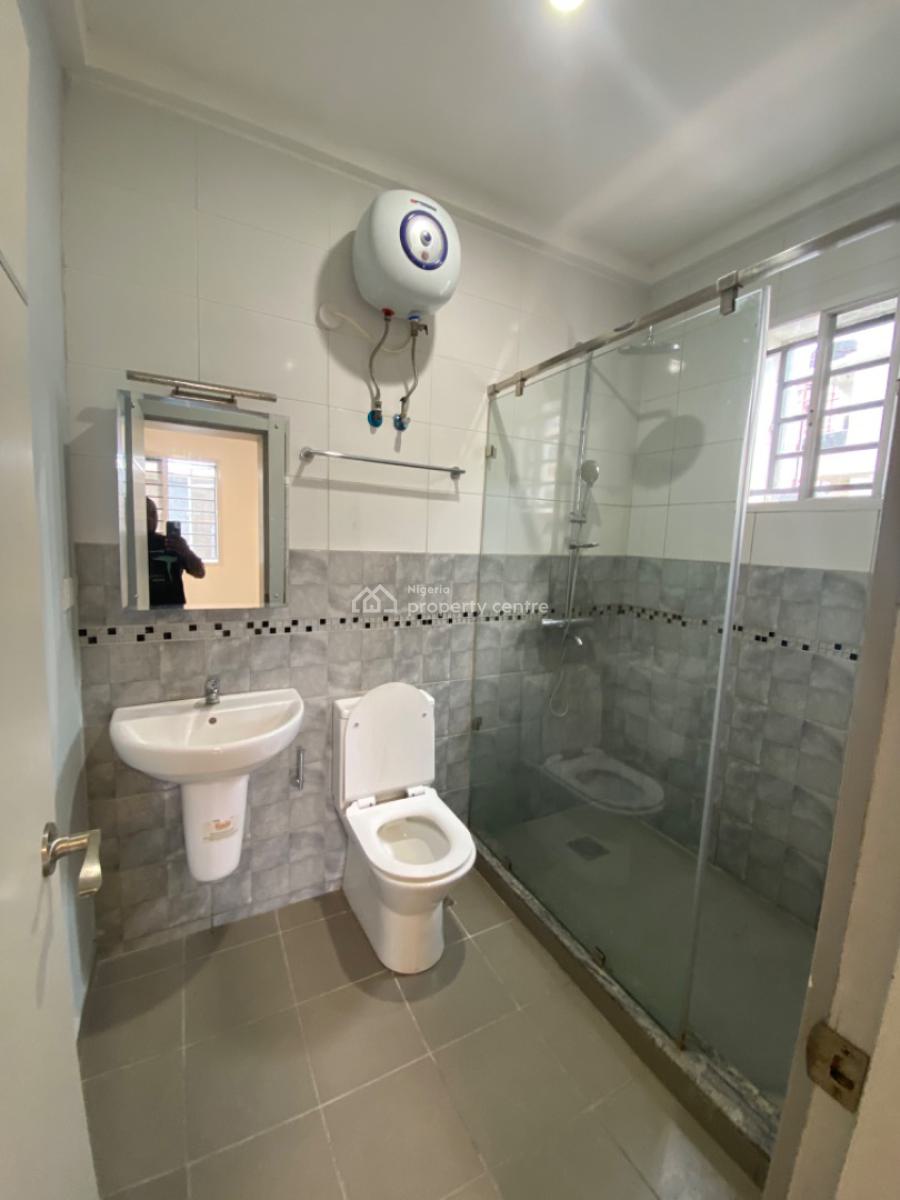 an Executive One Bedroom Service Apartment, Lekki Palm City Extension Estate Ajah, Lekki, Lagos, Mini Flat (room and Parlour) for Rent