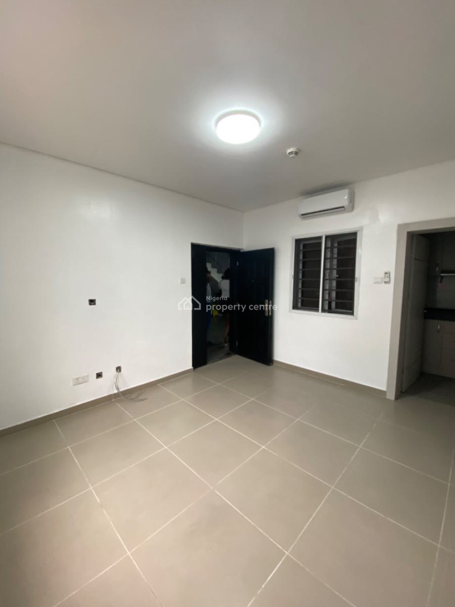 an Executive One Bedroom Service Apartment, Lekki Palm City Extension Estate Ajah, Lekki, Lagos, Mini Flat (room and Parlour) for Rent