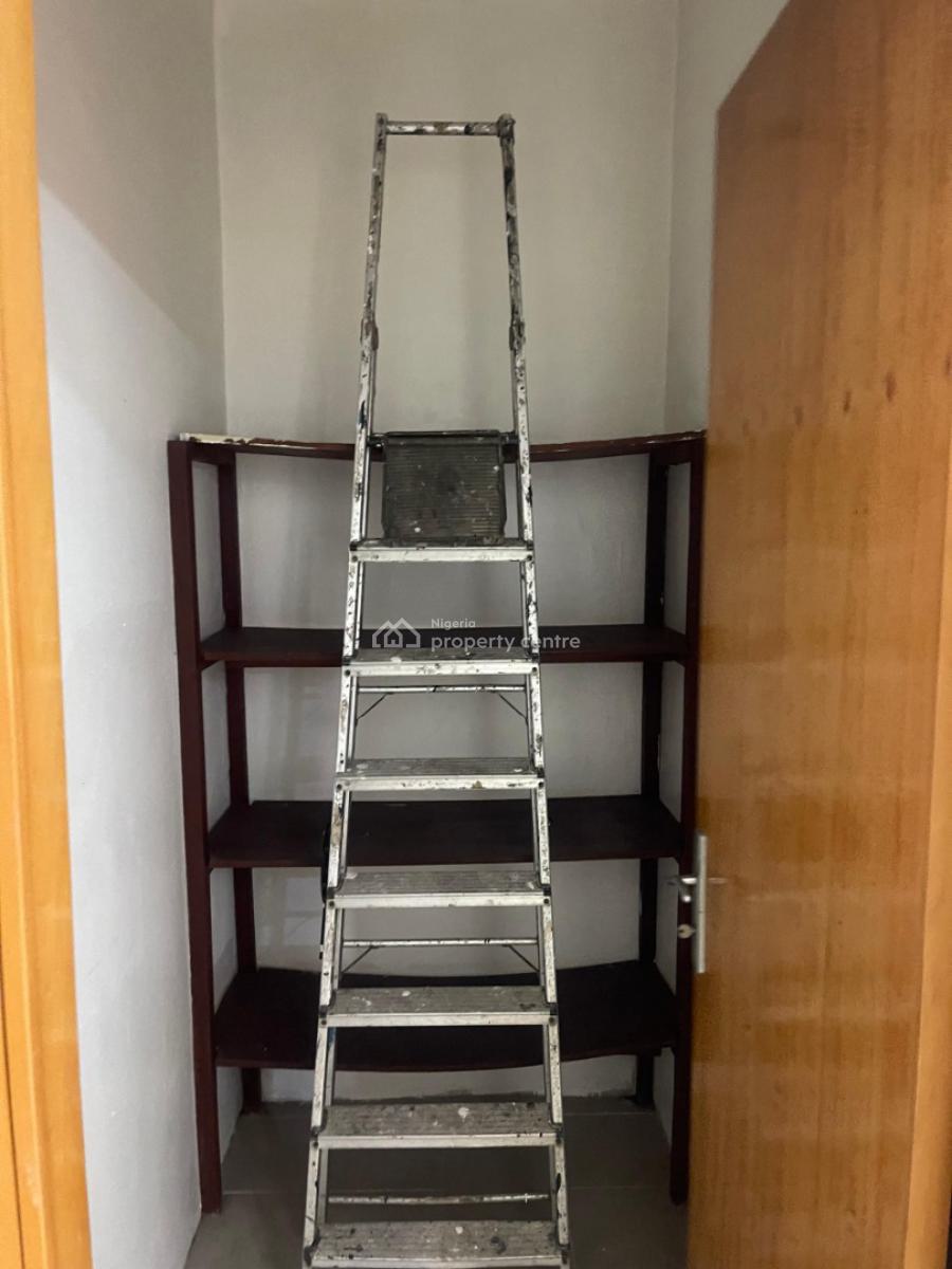 Clean and Spacious 3bedroom Flat with Bq, Gym and Swimmingpool, Ikoyi, Lagos, Flat / Apartment for Rent