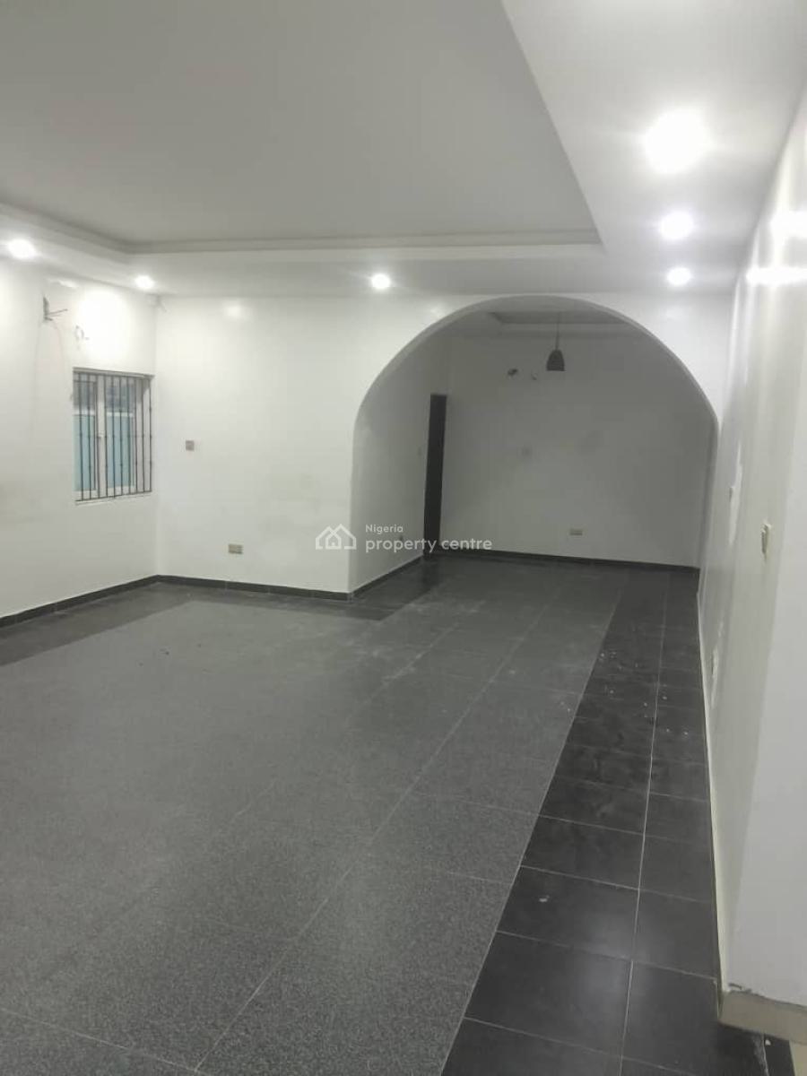 5 Bedroom Detached Duplex with Bq, Lekki Phase 1, Lekki, Lagos, Commercial Property for Rent