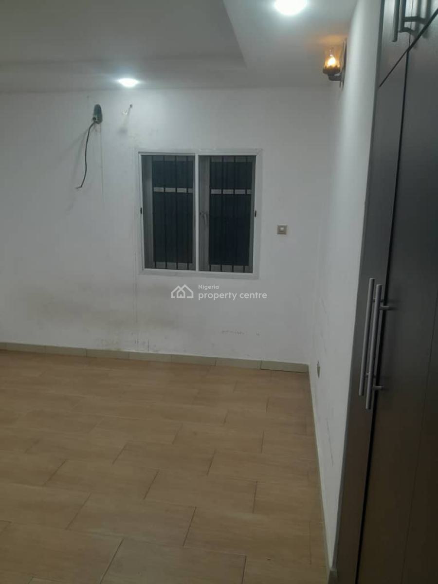 5 Bedroom Detached Duplex with Bq, Lekki Phase 1, Lekki, Lagos, Commercial Property for Rent