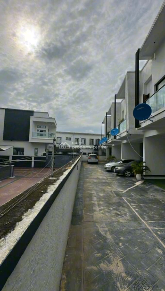 a 4bedroom Terrace Duplex, Ikota Gra, Lekki, Lagos, Terraced Duplex for Sale
