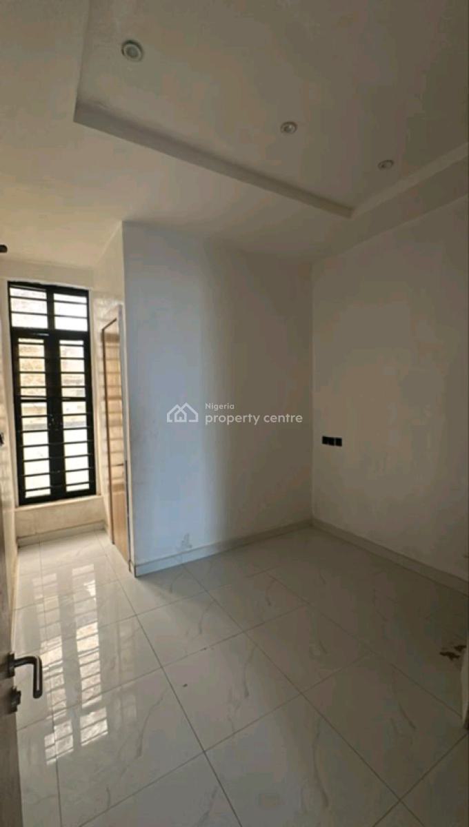 a 4bedroom Terrace Duplex, Ikota Gra, Lekki, Lagos, Terraced Duplex for Sale