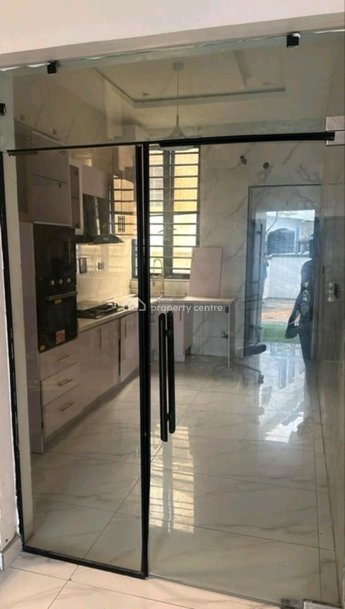 a 4bedroom Terrace Duplex, Ikota Gra, Lekki, Lagos, Terraced Duplex for Sale