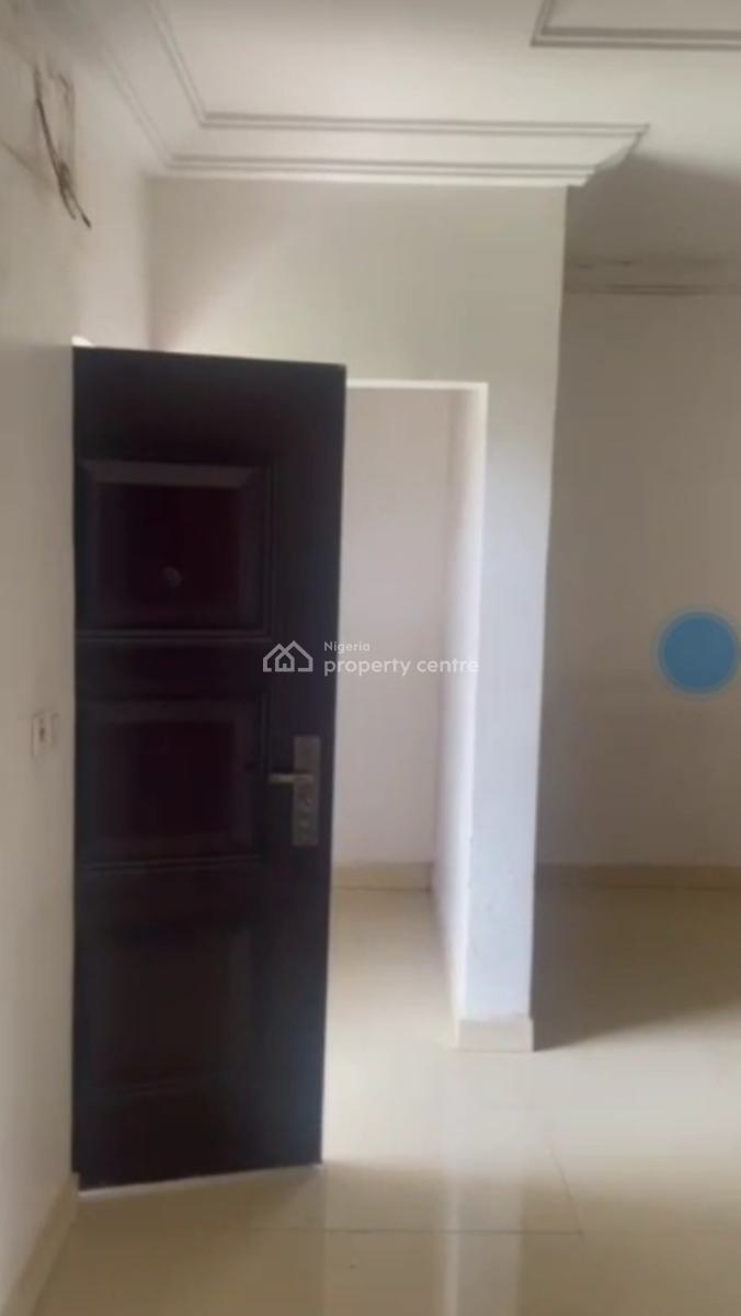 Very Good 2 Bedrooms Flat Upstairs Begger Clinic Environs for 3.5m, Life Camp, Abuja, Flat / Apartment for Rent