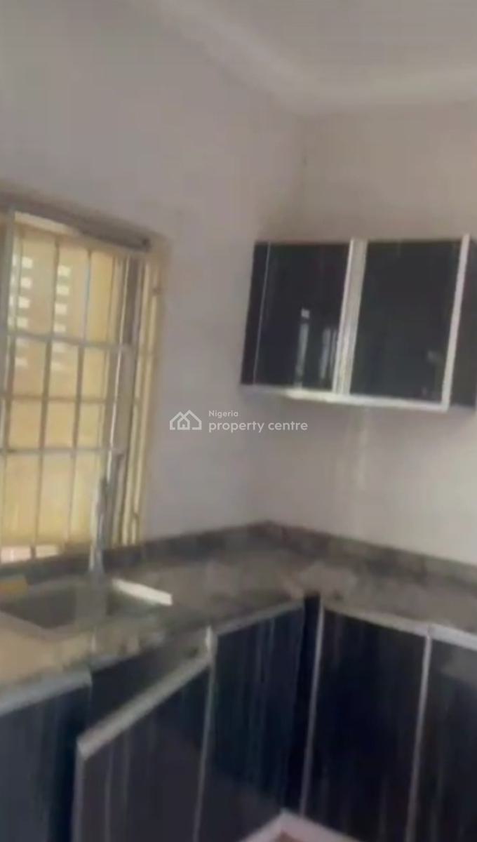 Very Good 2 Bedrooms Flat Upstairs Begger Clinic Environs for 3.5m, Life Camp, Abuja, Flat / Apartment for Rent