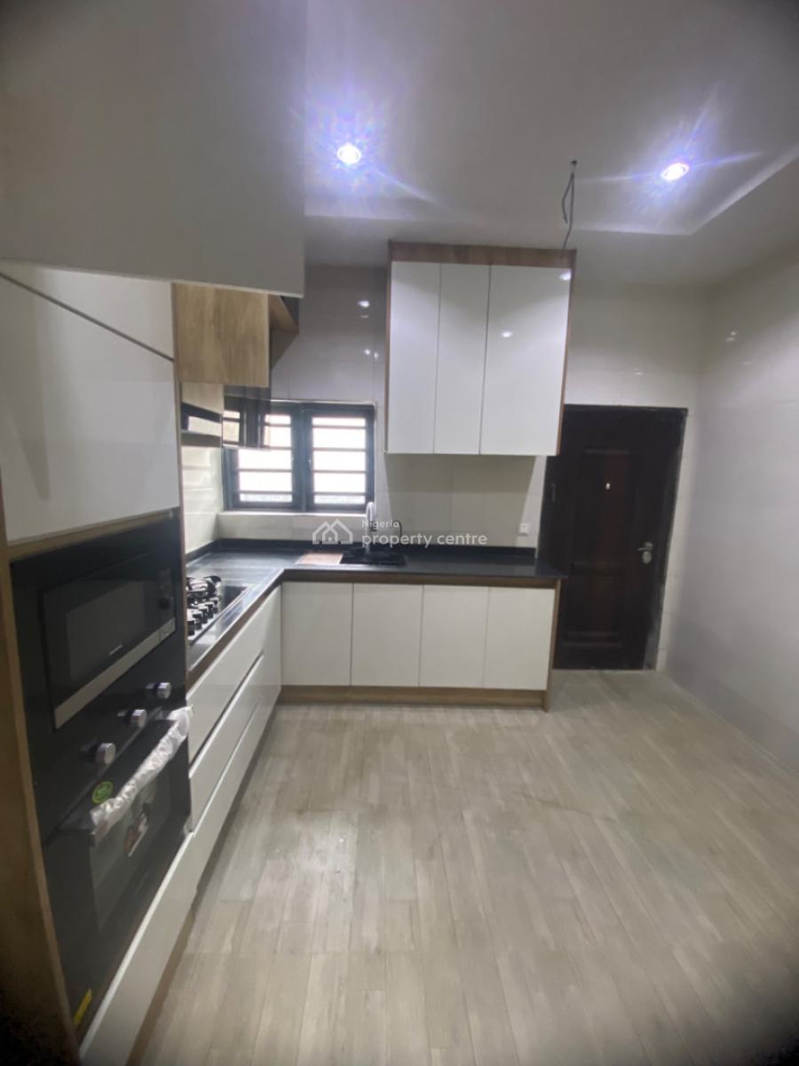 Luxury 5 Bedroom Duplex with Excellent Finishing with Big Backyard, Gaduwa, Abuja, Terraced Duplex for Rent