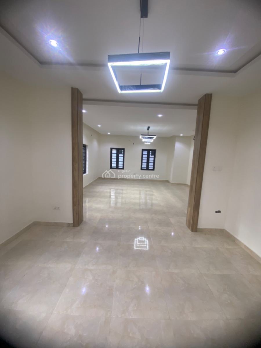 Luxury 5 Bedroom Duplex with Excellent Finishing with Big Backyard, Gaduwa, Abuja, Terraced Duplex for Rent