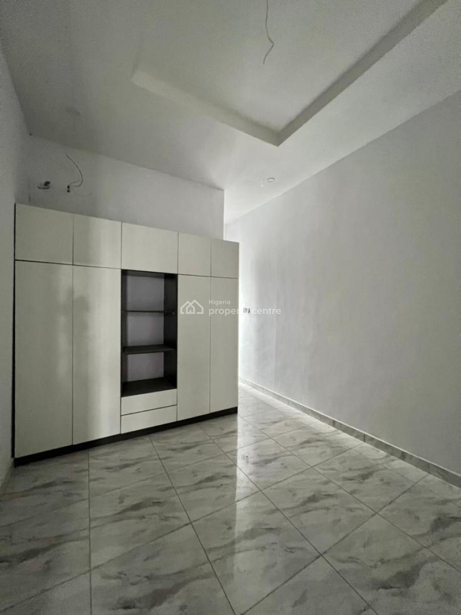 Exquisitely Built 4 Bedroom Terrace Duplex Within an Estate, Ikota, Lekki, Lagos, Terraced Duplex for Sale