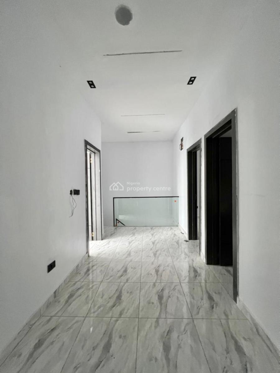Exquisitely Built 4 Bedroom Terrace Duplex Within an Estate, Ikota, Lekki, Lagos, Terraced Duplex for Sale