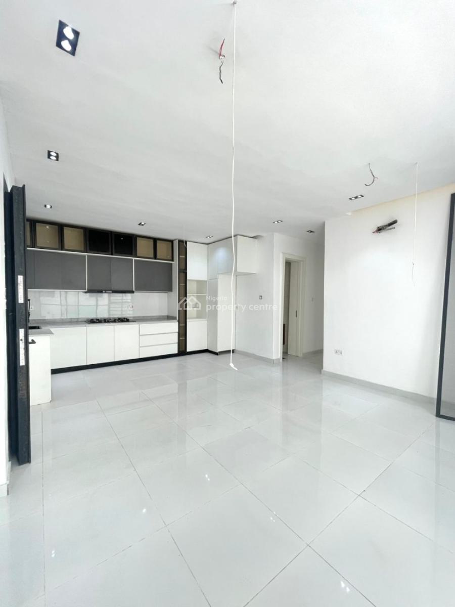 Luxury 2bedroom Fully Serviced Apartment with Swimming Pool and Gym, Ologolo, Lekki, Lagos, Flat / Apartment for Sale