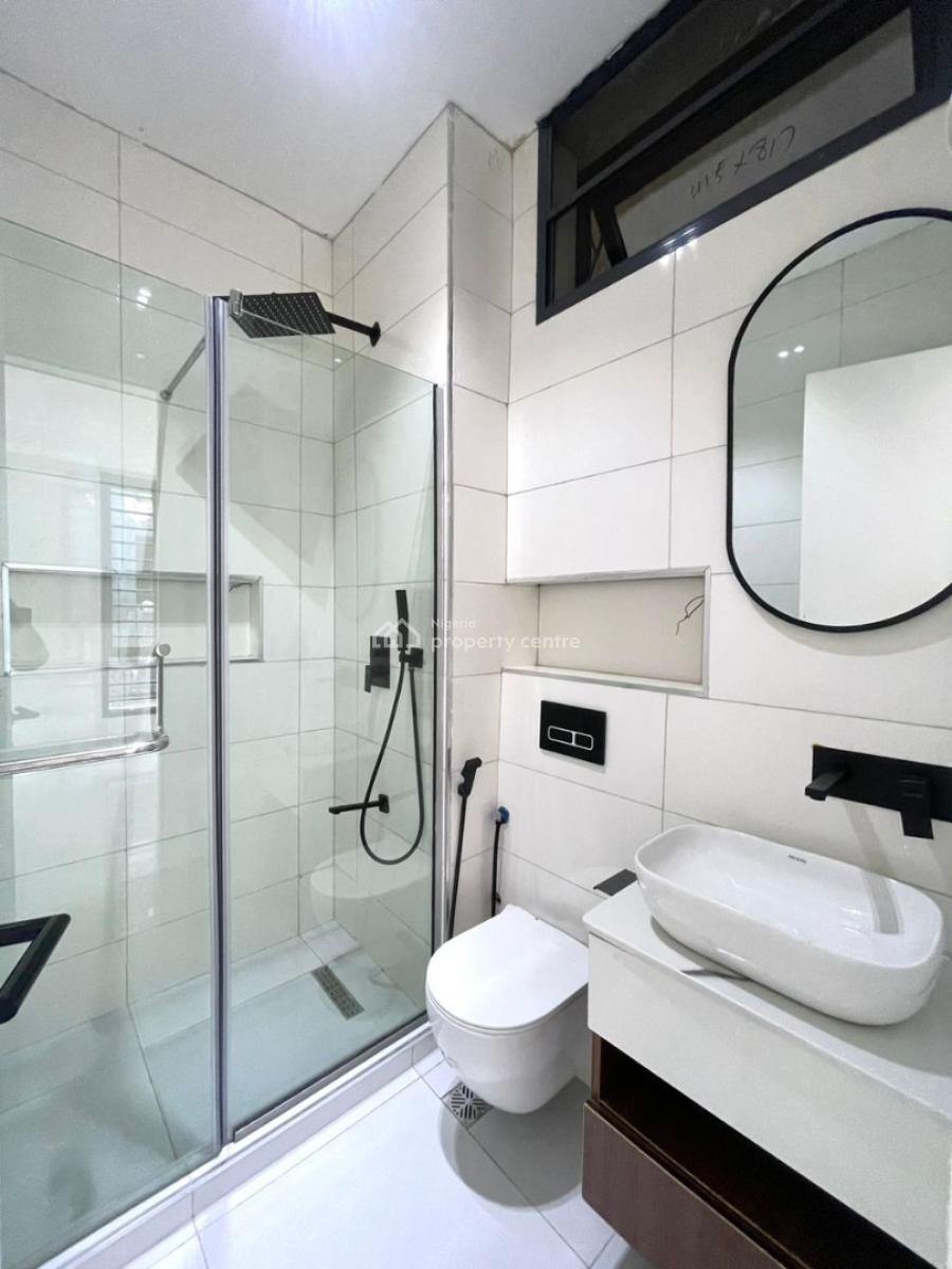 Luxury 2bedroom Fully Serviced Apartment with Swimming Pool and Gym, Ologolo, Lekki, Lagos, Flat / Apartment for Sale