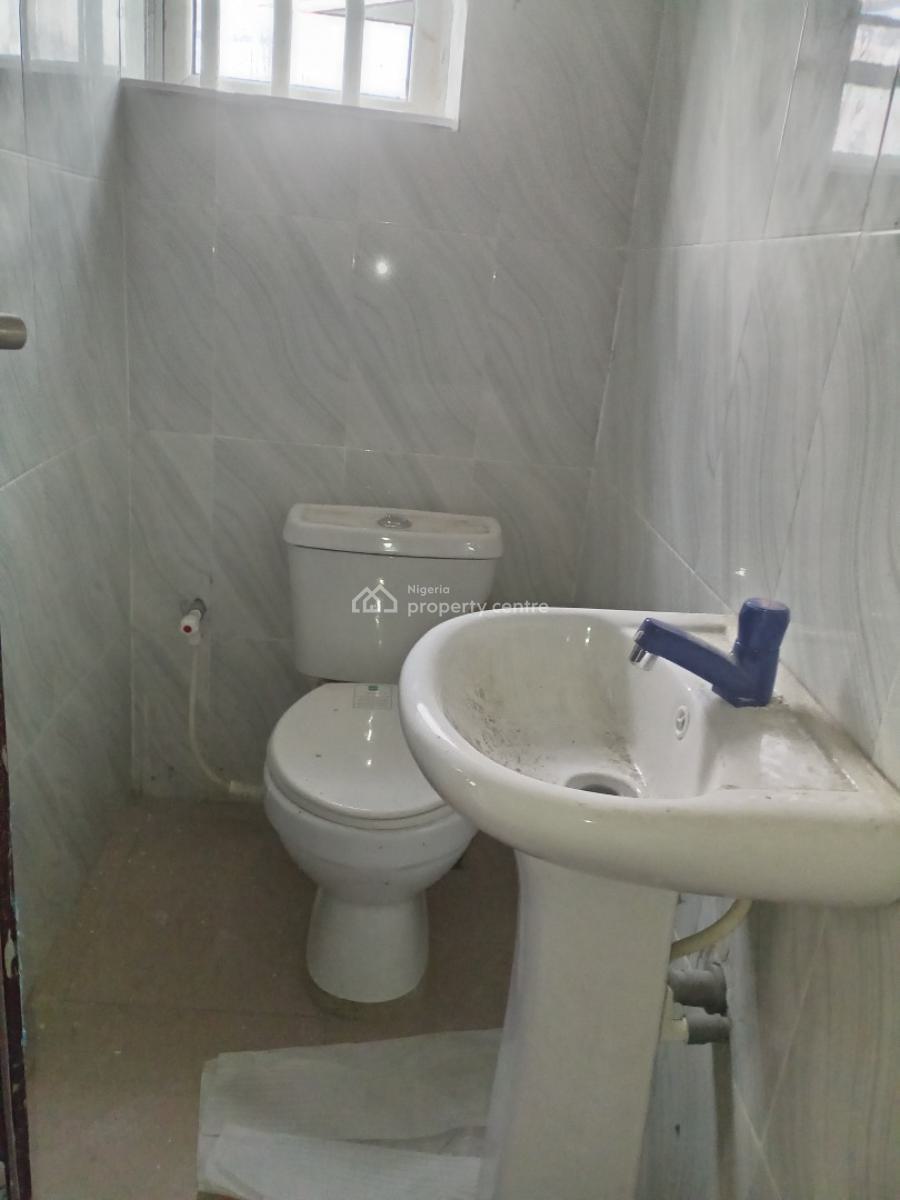 a Luxury 2bed Rooms Flat with Excel, Seaside Estate, Badore, Ajah, Lagos, Flat / Apartment for Rent