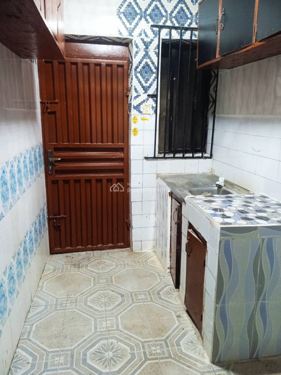 Ground Floor 3 Bedroom Flat, Off Toyin Street, Ikeja, Lagos, Flat / Apartment for Rent
