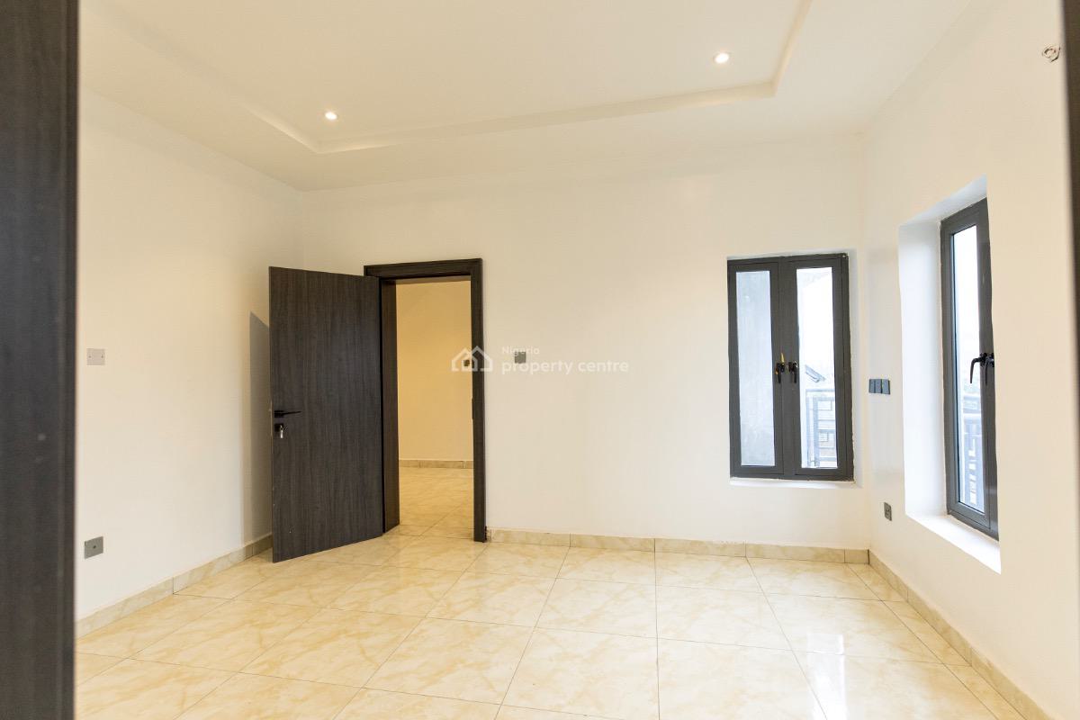Well Built & Solidly Finished 4beds Terraces with Bq, Off Aliyu Modibbo Way, Guzape District, Abuja, Terraced Duplex for Sale