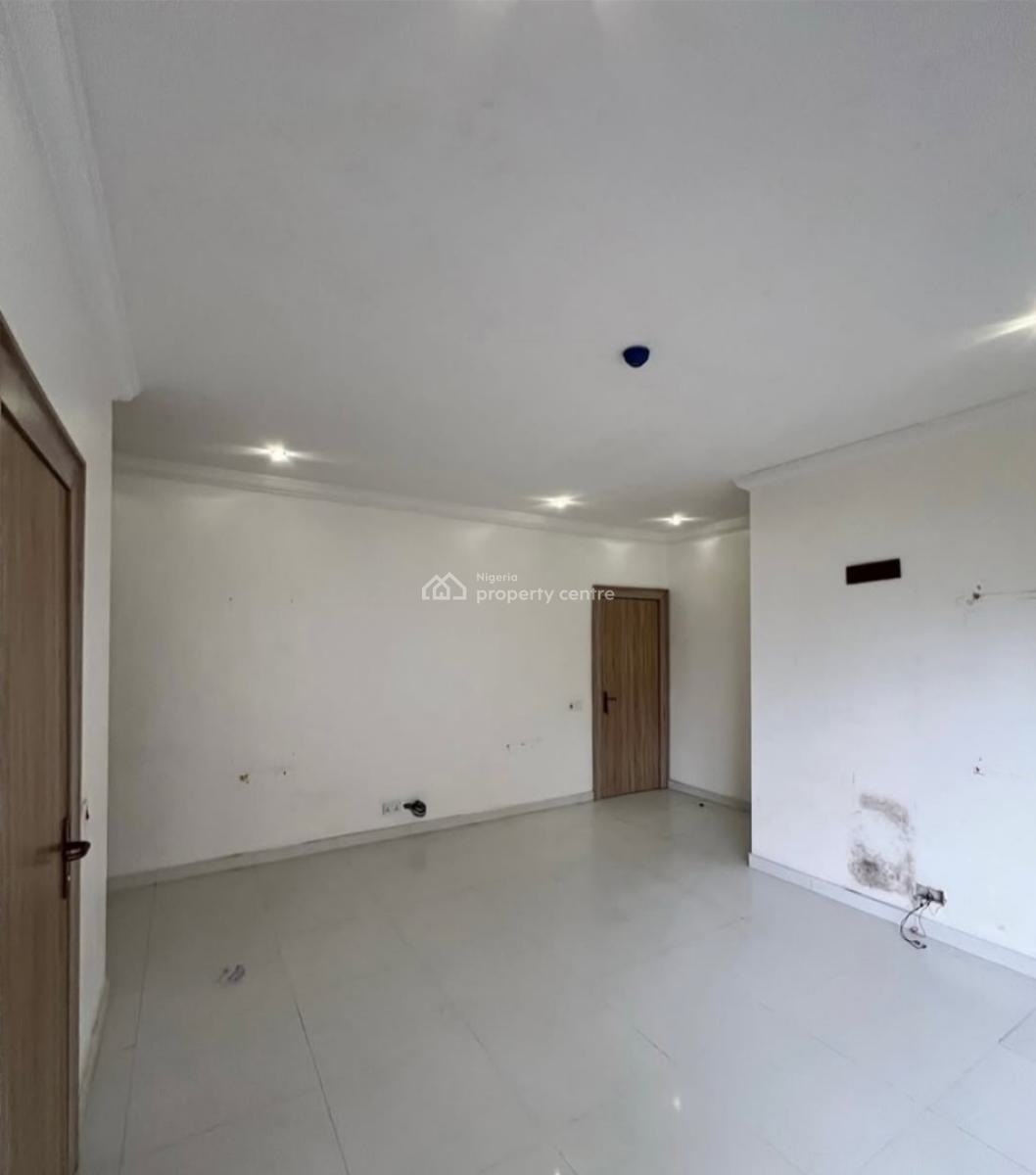 This Is a Compact and Serviced with 24/7 Power Supply 3 Bedroom En-sui, Ikoyi, Lagos, Flat / Apartment for Rent