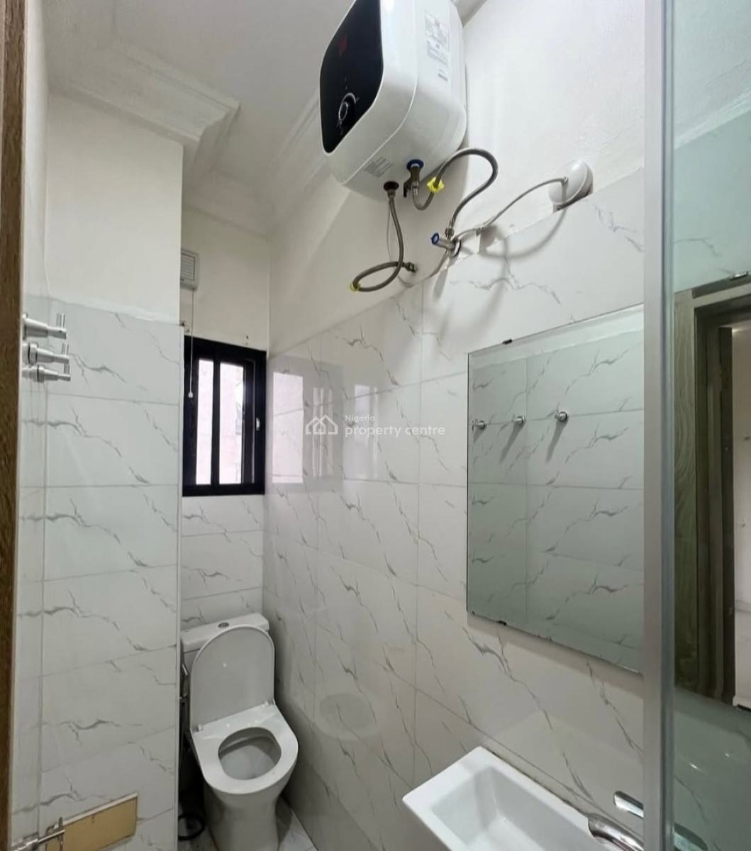 This Is a Compact and Serviced with 24/7 Power Supply 3 Bedroom En-sui, Ikoyi, Lagos, Flat / Apartment for Rent