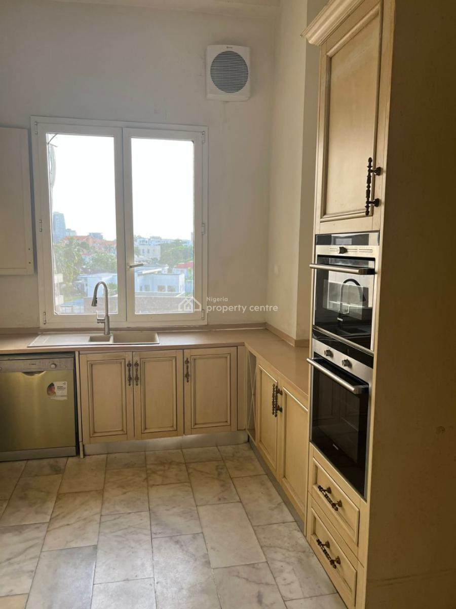3 Bedroom Apartment with a Gym and Swimming Pool, Ikoyi, Lagos, Flat / Apartment for Rent