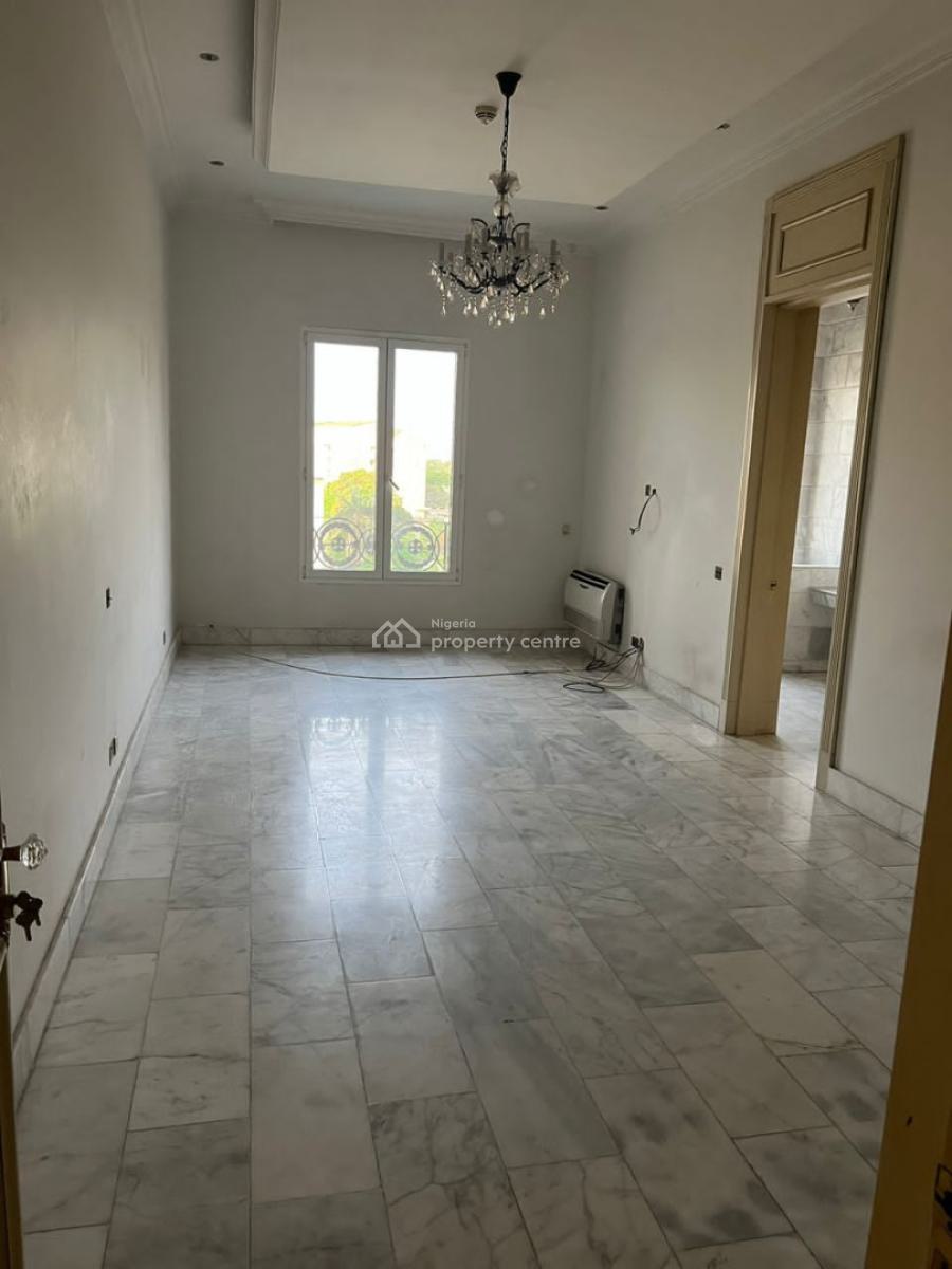 3 Bedroom Apartment with a Gym and Swimming Pool, Ikoyi, Lagos, Flat / Apartment for Rent