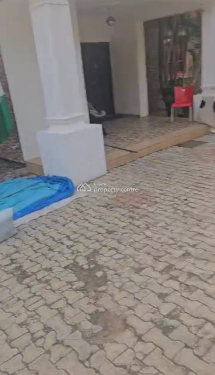 Distress Specious 3bedroom Fully Detached Bungalow with 2-rooms Bq, Andika Estate, Gwarinpa, Abuja, Detached Bungalow for Sale