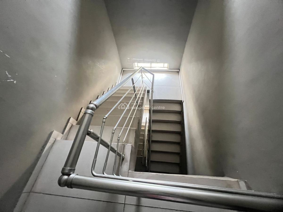 Serviced Luxury 3bedroom Flat at Atlantic View Estate, Igboefon, Engr Murphy Adetoro Street, Alpha Beach, Atlantic View Estate, Igbo Efon, Lekki, Lagos, Flat / Apartment for Rent