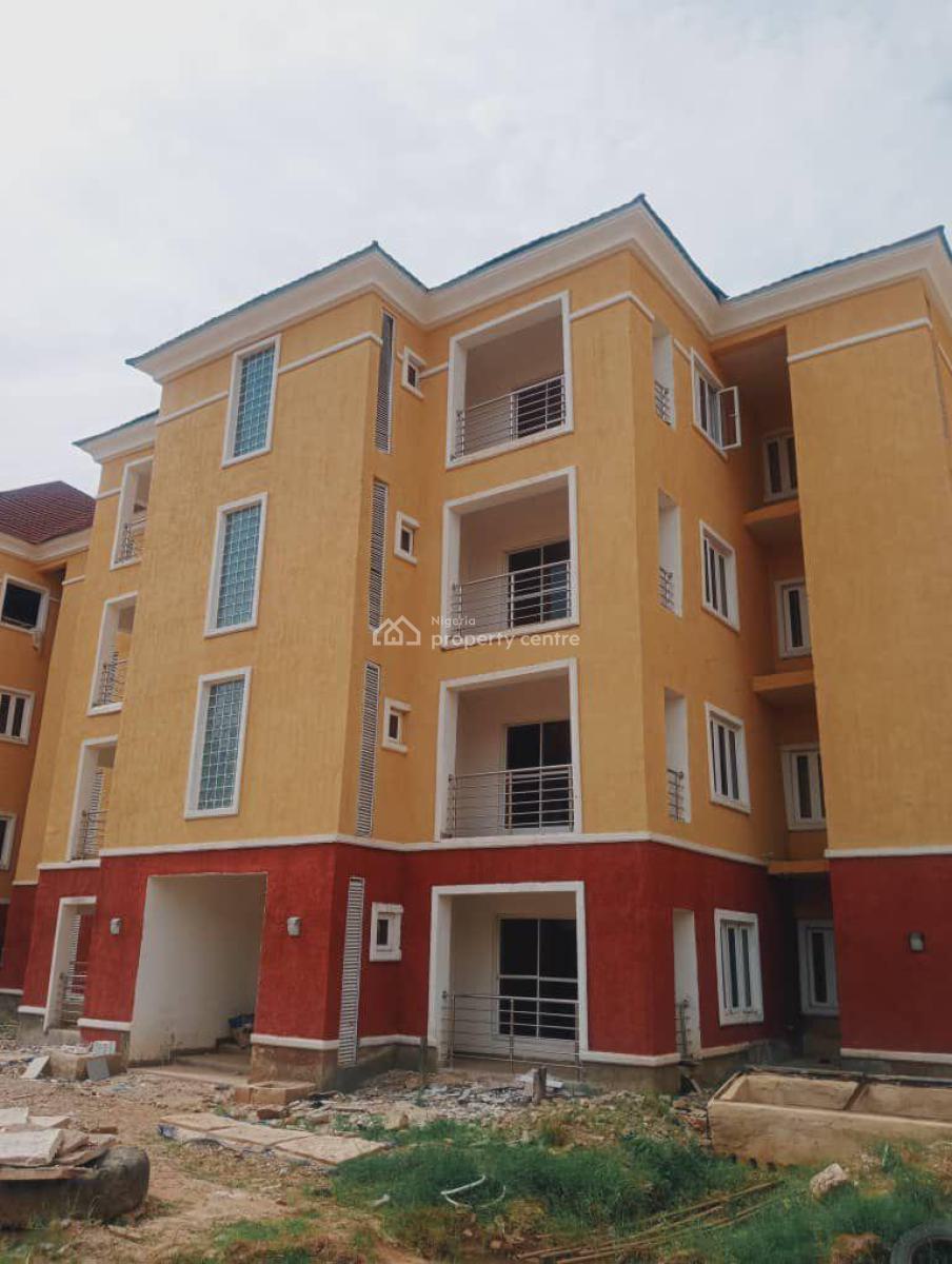 2 Bedroom Flat Ground Floor, Guzape District, Abuja, Block of Flats for Sale